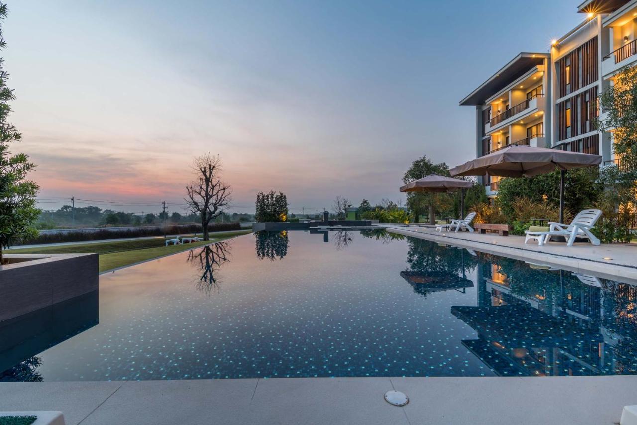 Green Ville Laguna Hotel Sung Noen Zewnętrze zdjęcie