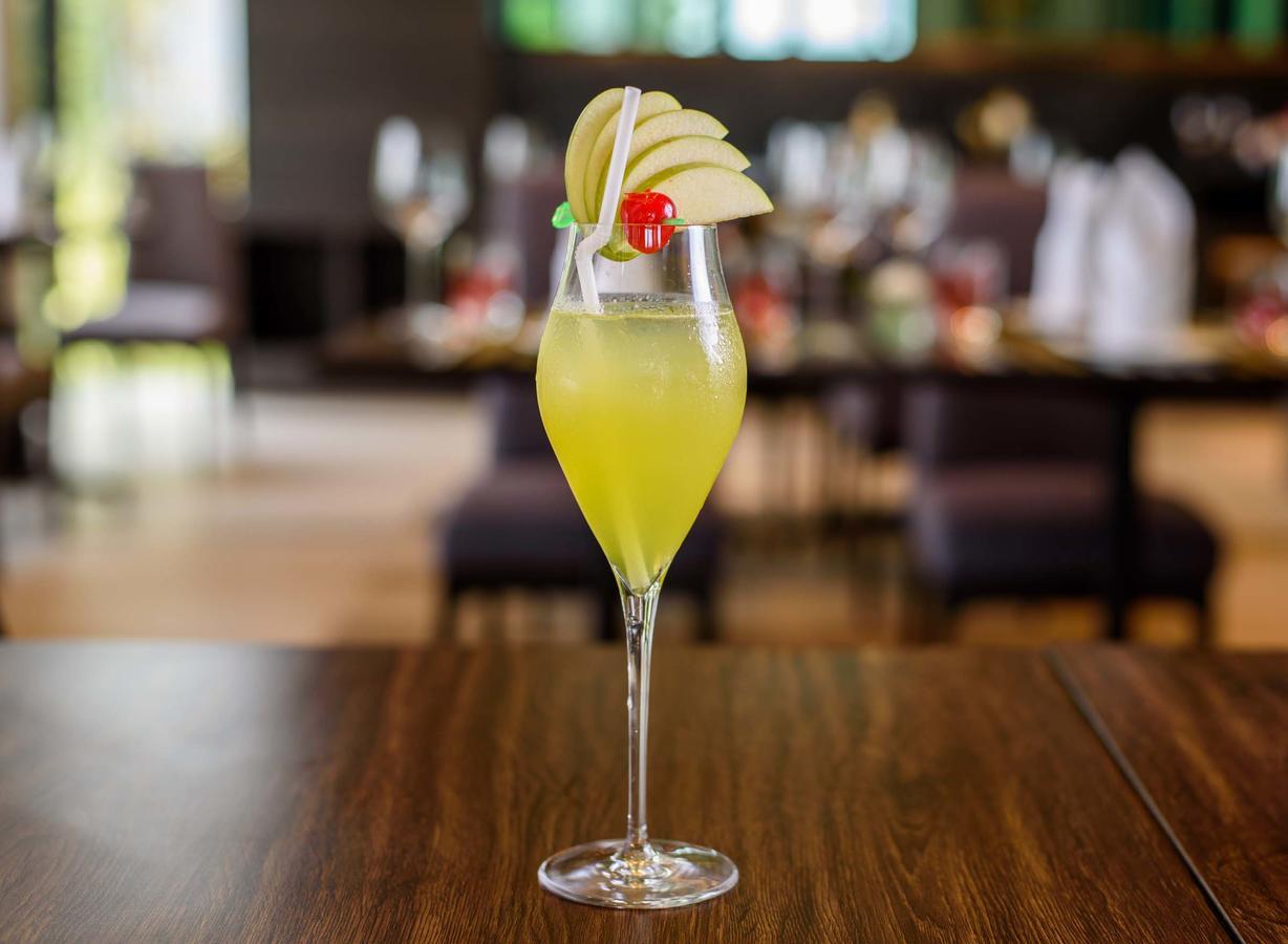 Green Ville Laguna Hotel Sung Noen Zewnętrze zdjęcie