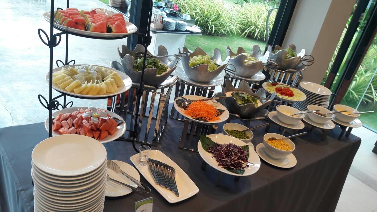 Green Ville Laguna Hotel Sung Noen Zewnętrze zdjęcie