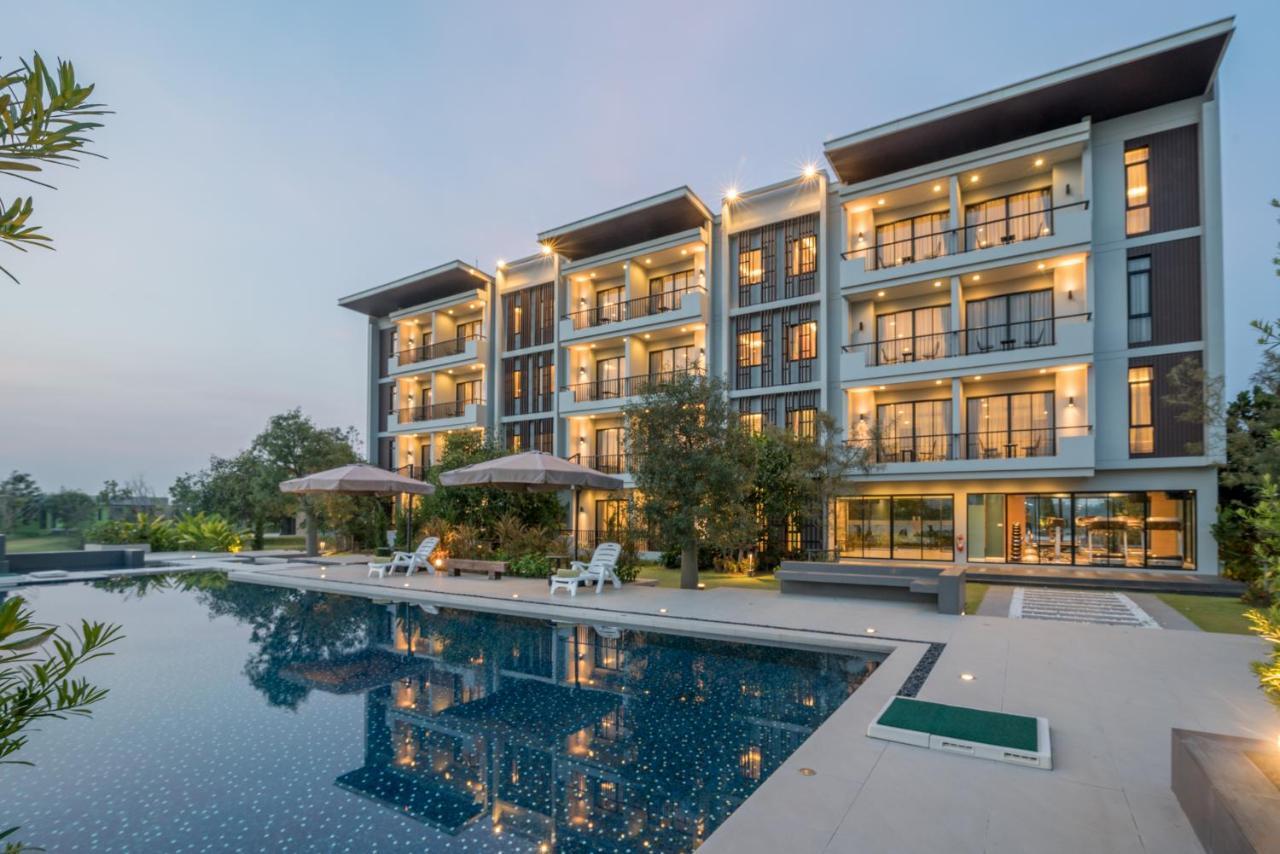 Green Ville Laguna Hotel Sung Noen Zewnętrze zdjęcie